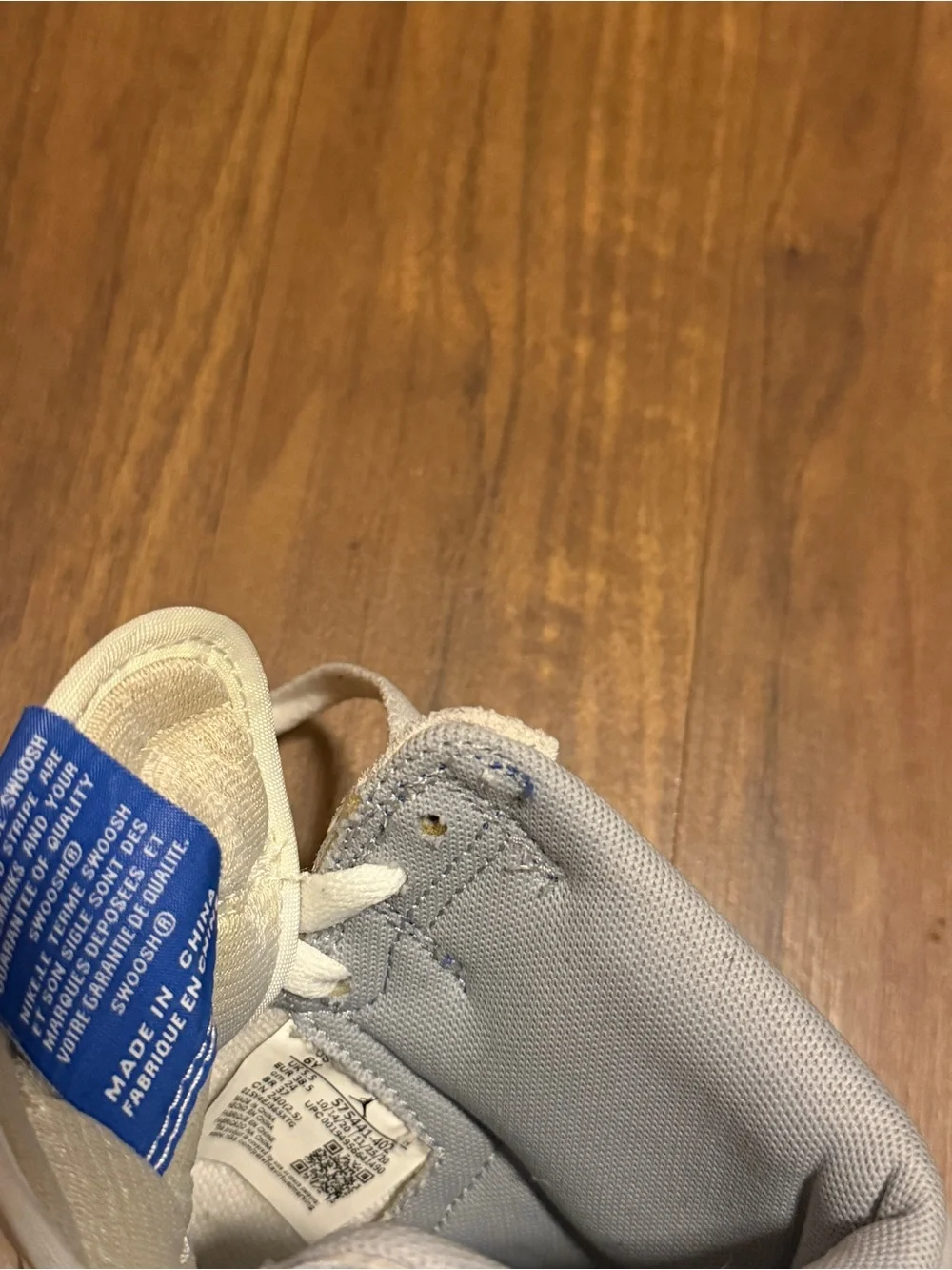 Jordan 1 Retro High Hyper Royal OG GS